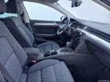  Volkswagen  Passat VOLKSWAGEN  / 2019 / 5P / familiar Variant Executive 2.0 TDI 110kW DSG #6