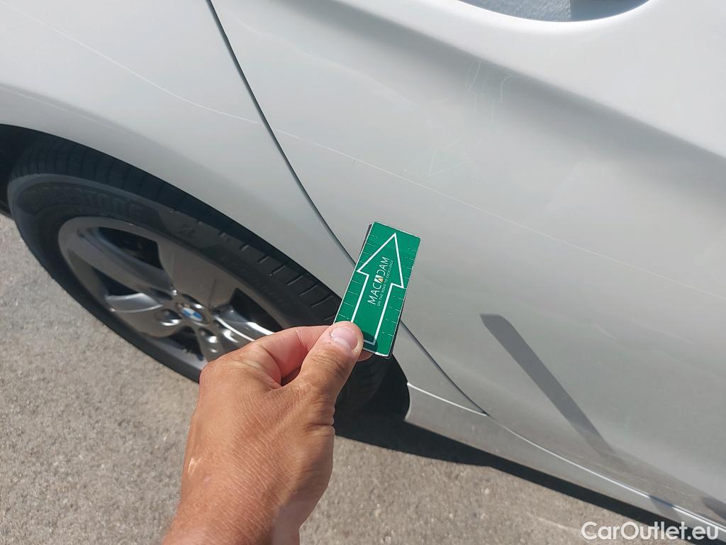  Bmw  Serie 1 BMW  / 2019 / 5P / berlina con portón 118i #6