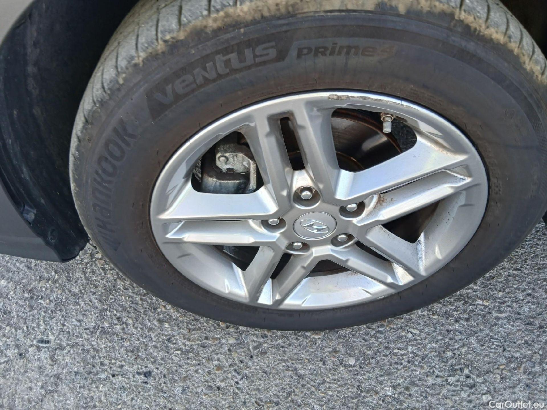  Hyundai  Konna HYUNDAI Kona / 2020 / 5P / todoterreno 1.0 TGDI 48V Maxx 4X2 #5