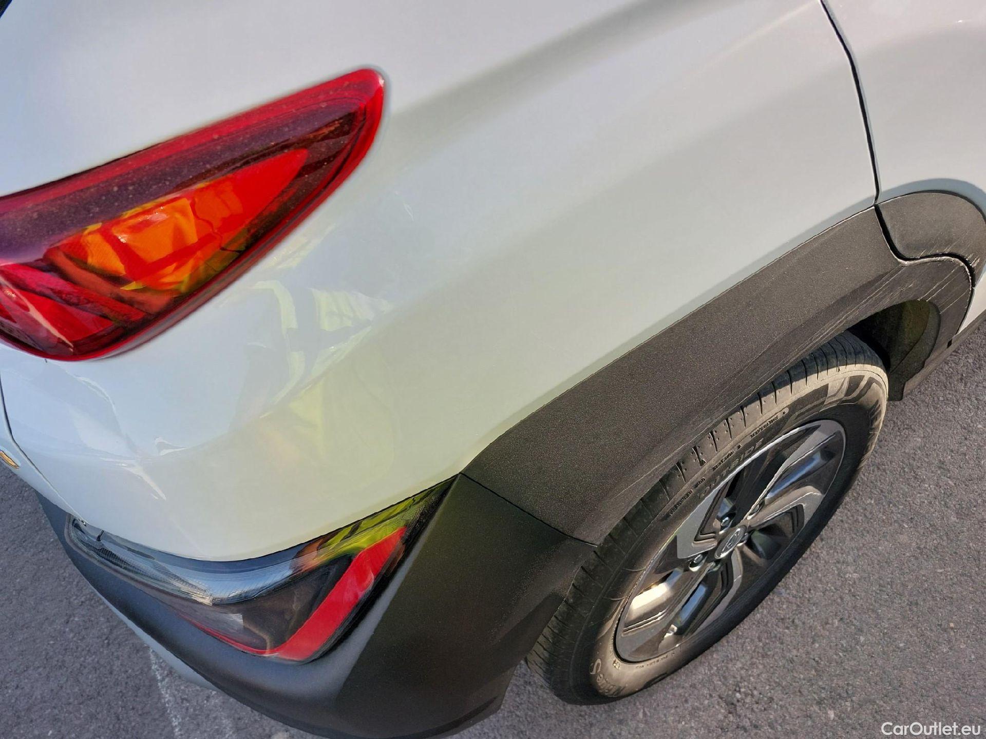  Hyundai  Konna HYUNDAI Kona / 2020 / 5P / todoterreno 1.6 GDI HEV Maxx DCT #21