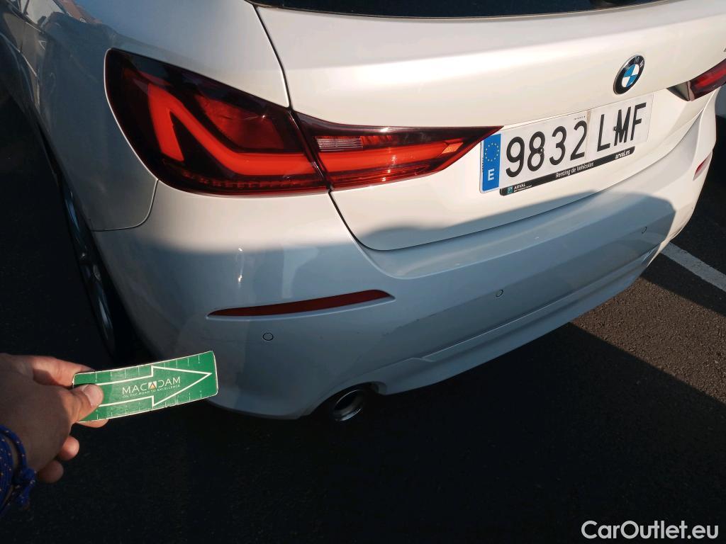  Bmw  Serie 1 BMW  / 2019 / 5P / berlina con portón 118i #20