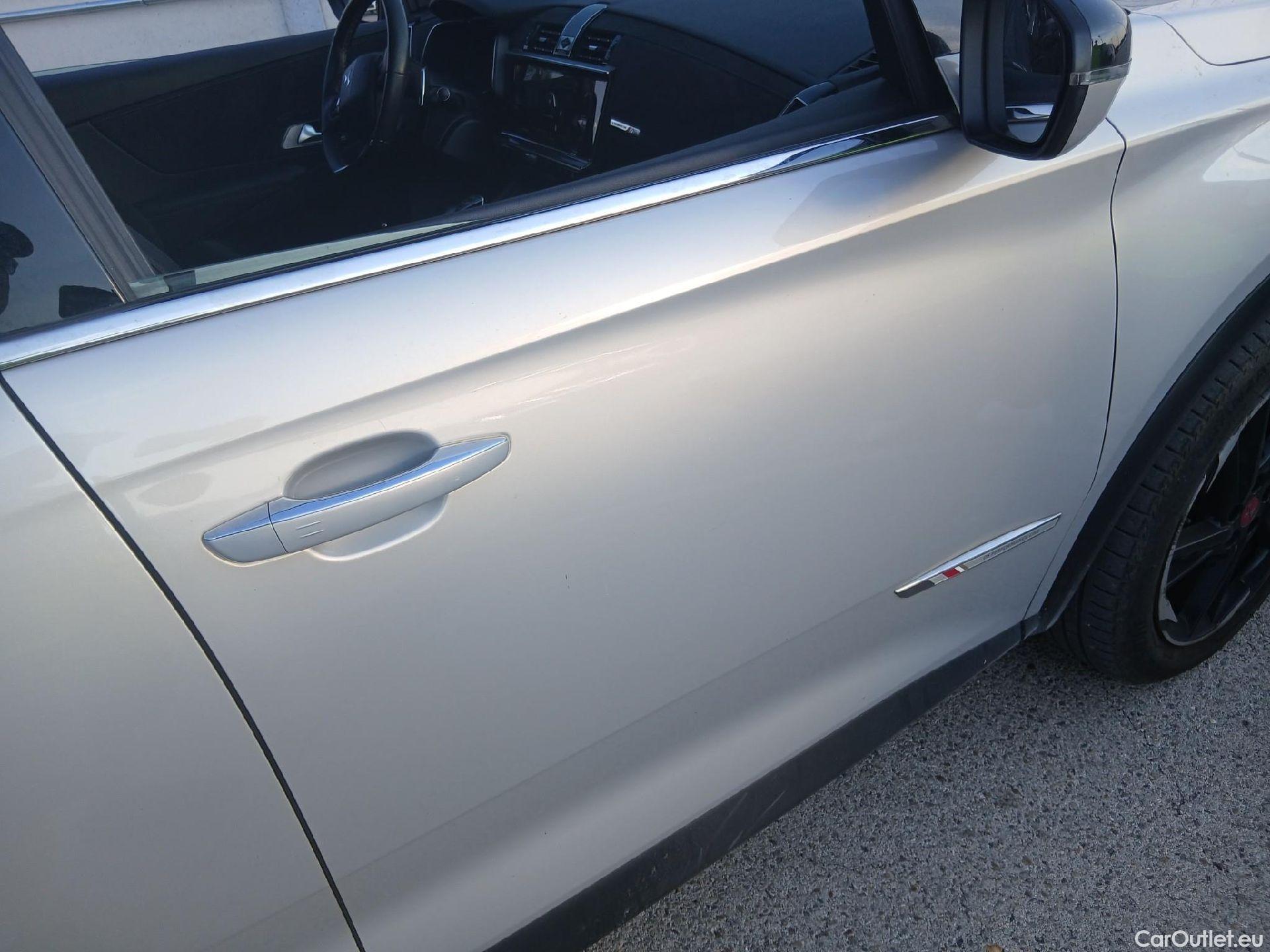  DS  DS7 DS DS 7 Crossback / 2017 / 5P / todoterreno BlueHDi DE 96kW (130CV) AT. PERF.LINE #28