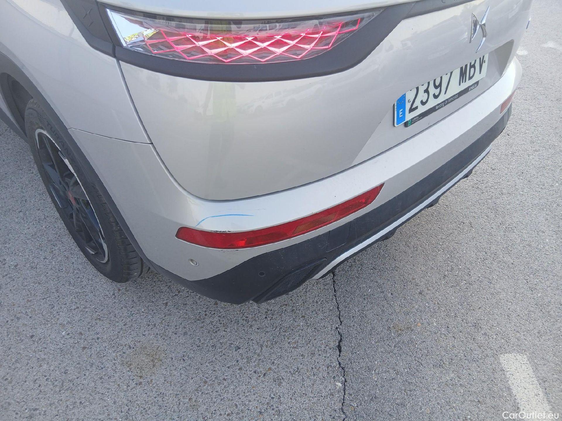  DS  DS7 DS DS 7 Crossback / 2017 / 5P / todoterreno BlueHDi DE 96kW (130CV) AT. PERF.LINE #17