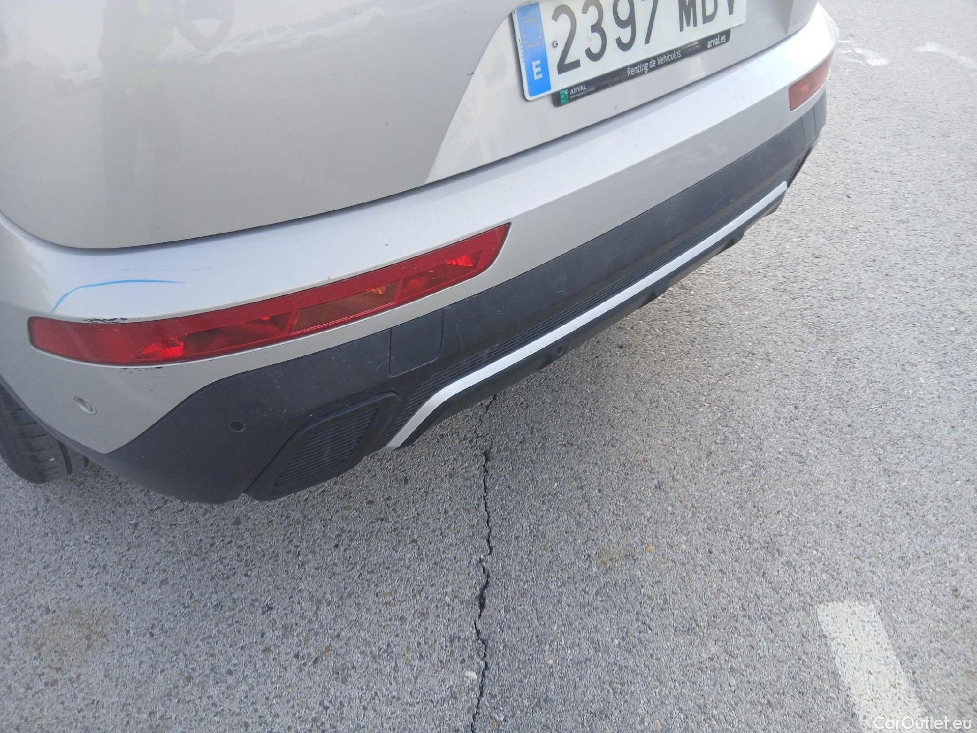  DS  DS7 DS DS 7 Crossback / 2017 / 5P / todoterreno BlueHDi DE 96kW (130CV) AT. PERF.LINE #18