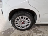  Fiat  Panda FIAT  / 2011 / 5P / BERLINA 1.0 FIREFLY 70CV SeS HYBRID #42