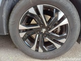  Peugeot  2008 PEUGEOT  / 2019 / 5P / CROSSOVER BLUEHDI 130 EAT8 ALLURE PACK S/S AUT. #62