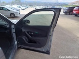  Peugeot  2008 PEUGEOT  / 2019 / 5P / CROSSOVER BLUEHDI 130 EAT8 ALLURE PACK S/S AUT. #84