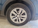  Peugeot  3008 PEUGEOT  / 2020 / 5P / SUV BLUEHDI 130 EAT8 SeS ACTIVE PACK #17