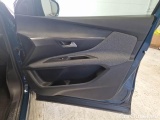  Peugeot  3008 PEUGEOT  / 2020 / 5P / SUV BLUEHDI 130 EAT8 SeS ACTIVE PACK #153