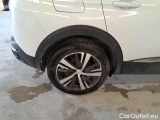  Peugeot  3008 PEUGEOT  / 2020 / 5P / SUV BLUEHDI 130 EAT8 SeS ALLURE #106