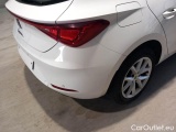  Seat  Leon SEAT  / 2020 / 5P / BERLINA 2.0 TDI 85KW BUSINESS #38