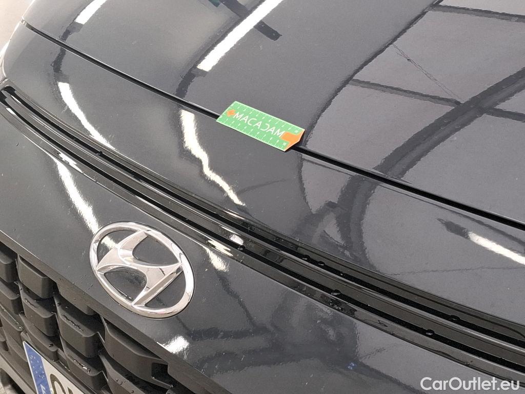  Hyundai  Bayon HYUNDAI  / 2021 / 5P / SUV 1.0 T-GDI 100 HYBRID 48V INTUITIVE #2
