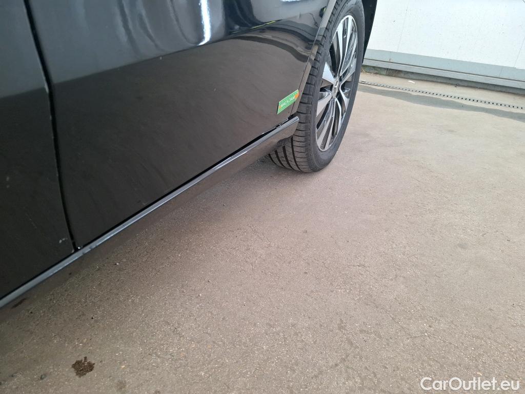  Mercedes  A-Klasse MERCEDES-BENZ Classe A Compact / 2018 / 5P / Berline A 250 e Business Line 8G-DCT #34