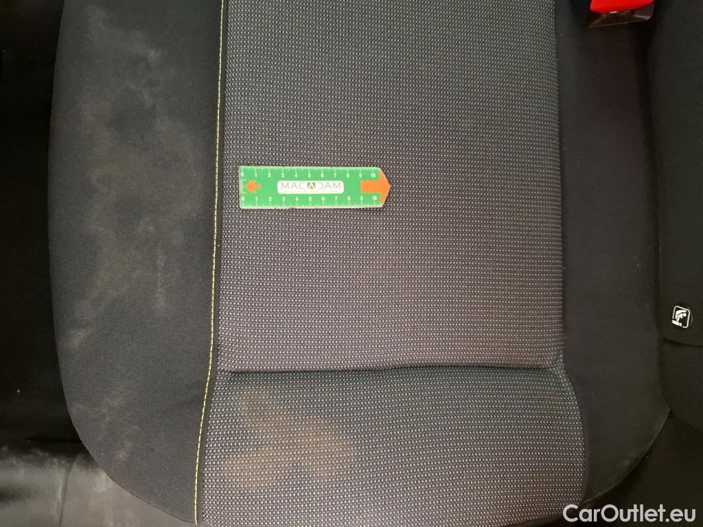  Citroen  C3  Feel 1.6 BlueHDi 75CV BVM5 E6 #77