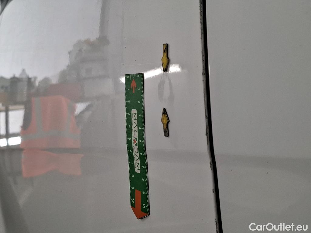  Citroen  C3  Feel 1.6 BlueHDi 75CV BVM5 E6 #31