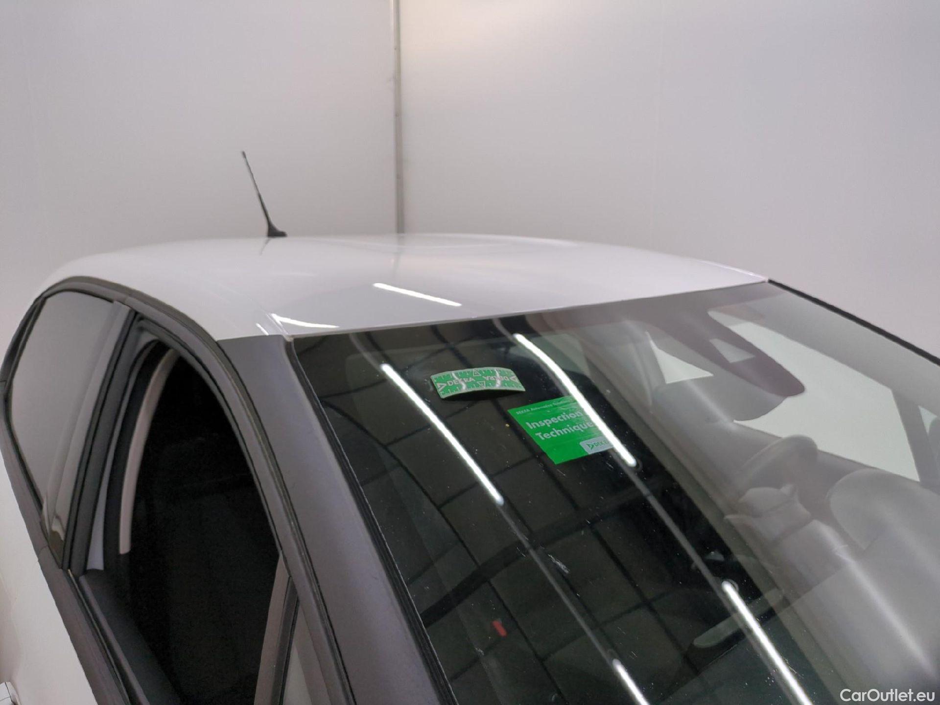 Citroen  C3 CITROEN  / 2020 / 5P / Berline PureTech 110 S&S EAT6 Shine #32