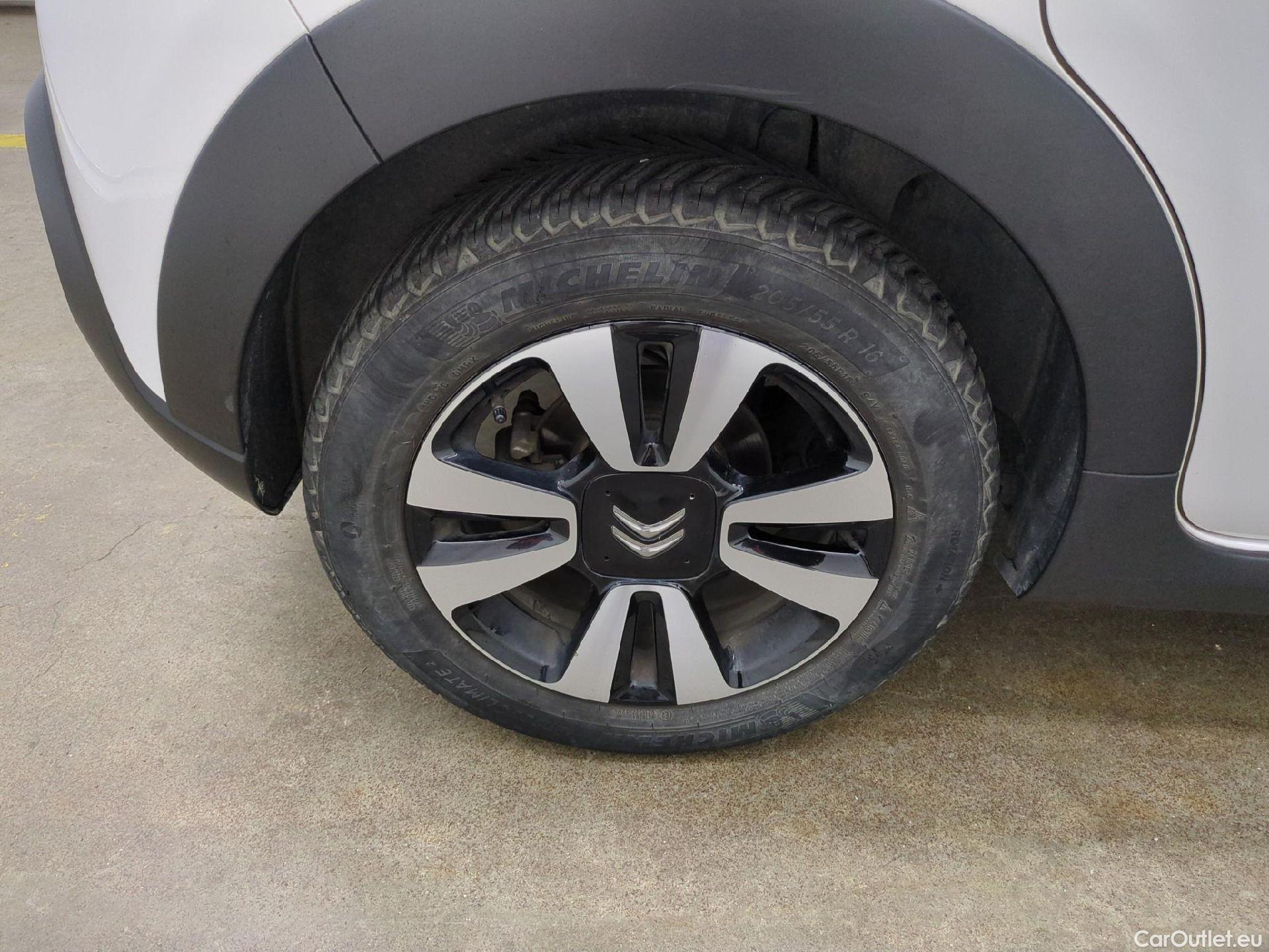  Citroen  C3 CITROEN  / 2020 / 5P / Berline PureTech 110 S&S EAT6 Shine #14
