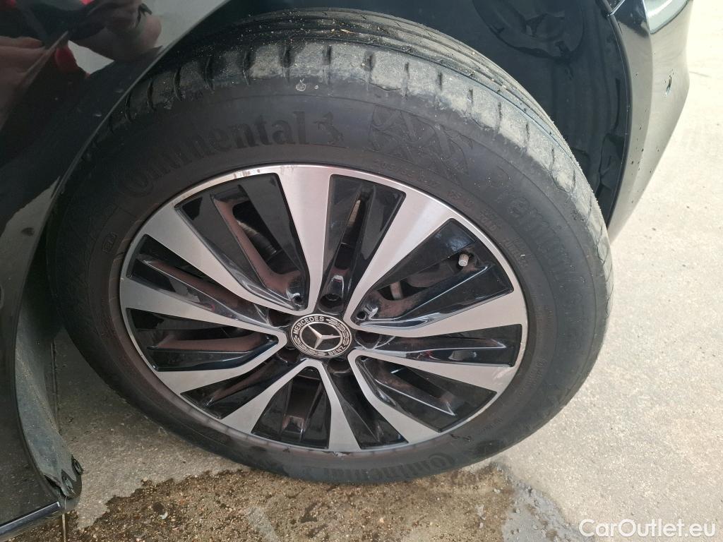  Mercedes  A-Klasse MERCEDES-BENZ Classe A Compact / 2018 / 5P / Berline A 250 e Business Line 8G-DCT #13