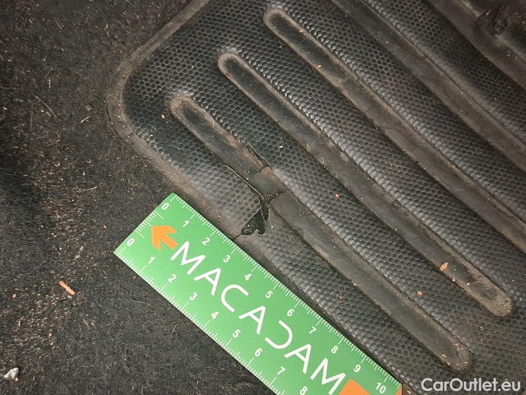  Citroen  C3  Max 1.2 PureTech 80CV BVM5 6E #5