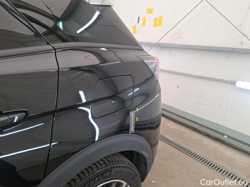  Peugeot  3008 PEUGEOT  2020 5P  SUV 16 HYBRID 225 EEAT8 Allure Pack #37