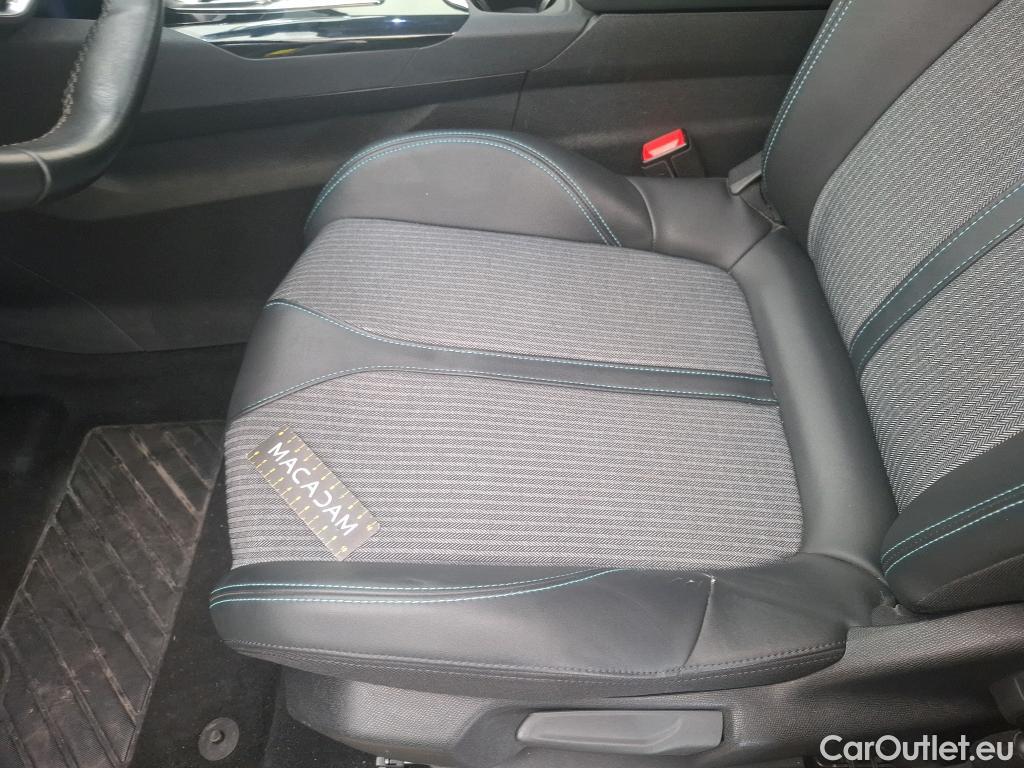  Peugeot  3008 PEUGEOT  2020 5P  SUV 16 HYBRID 225 EEAT8 Allure Pack #13