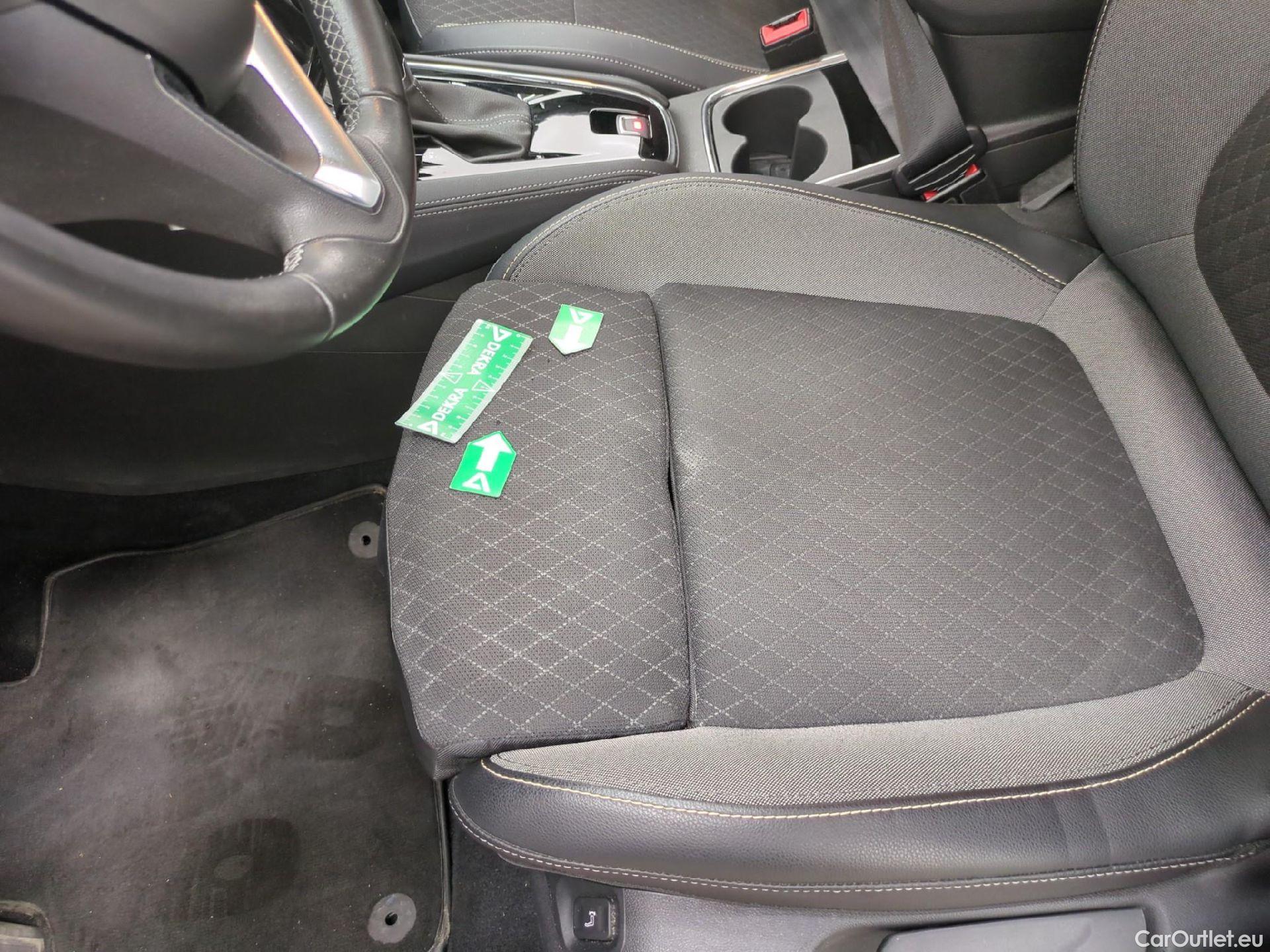  Opel   Grandland X Grandland X Elegance Business 1.5 130CV BVA8 E6d #1