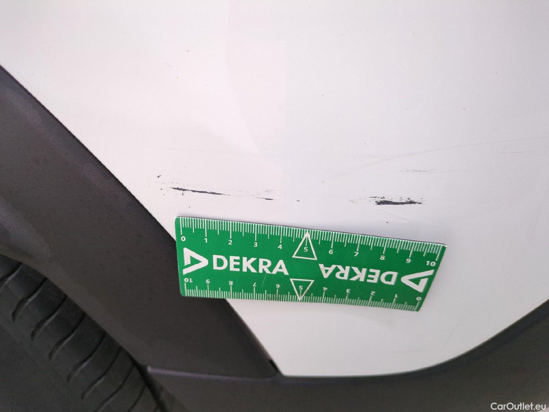  Opel   Grandland X Grandland X Elegance Business 1.5 130CV BVA8 E6d #41