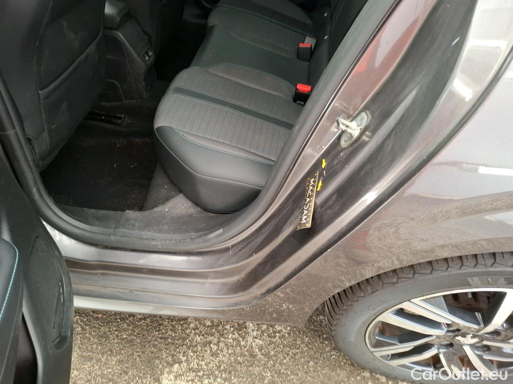  Peugeot  208  Allure Business 1.5 HDi 100CV BVM6 E6d #12