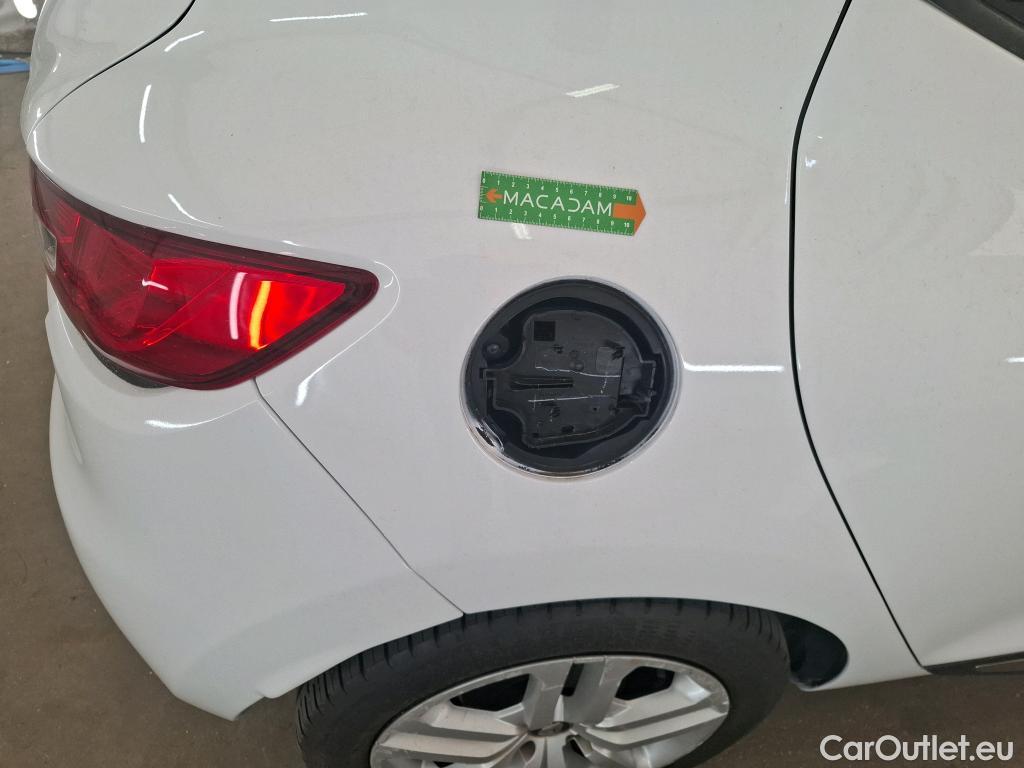  Renault  Clio  IV Business 0.9 TCe 75CV BVM5 E6 #28