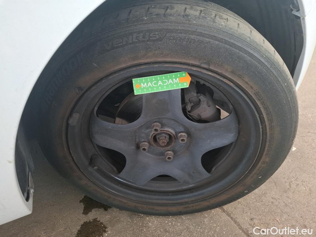  Renault  Clio  IV Business 0.9 TCe 75CV BVM5 E6 #41