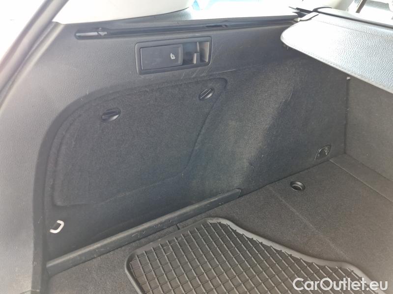  Volkswagen  Golf  VIII Variant (CG5) 2020 Var 1.5TSI EVO 110 HL #13