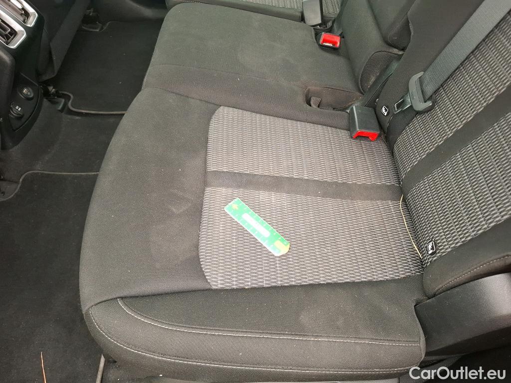  KIA  Sorento KIA  / 2020 / 5P / SUV 1.6 T-GDI PHEV 4WD ACTIVE AUTO 7-SEATS #11