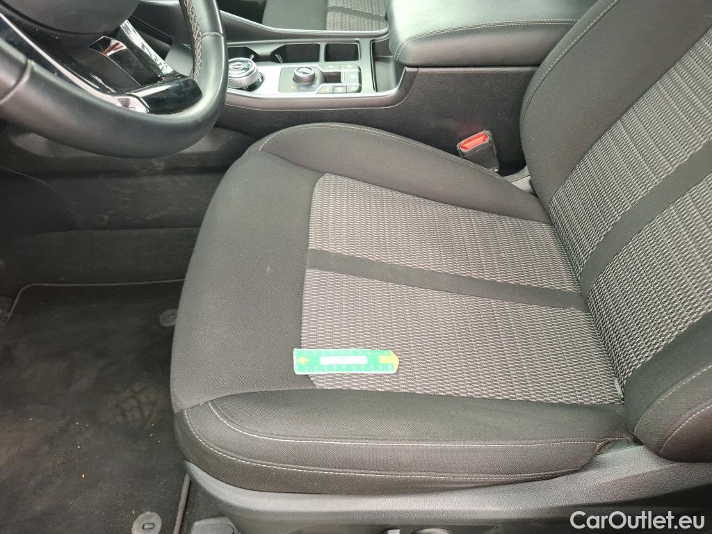  KIA  Sorento KIA  / 2020 / 5P / SUV 1.6 T-GDI PHEV 4WD ACTIVE AUTO 7-SEATS #12
