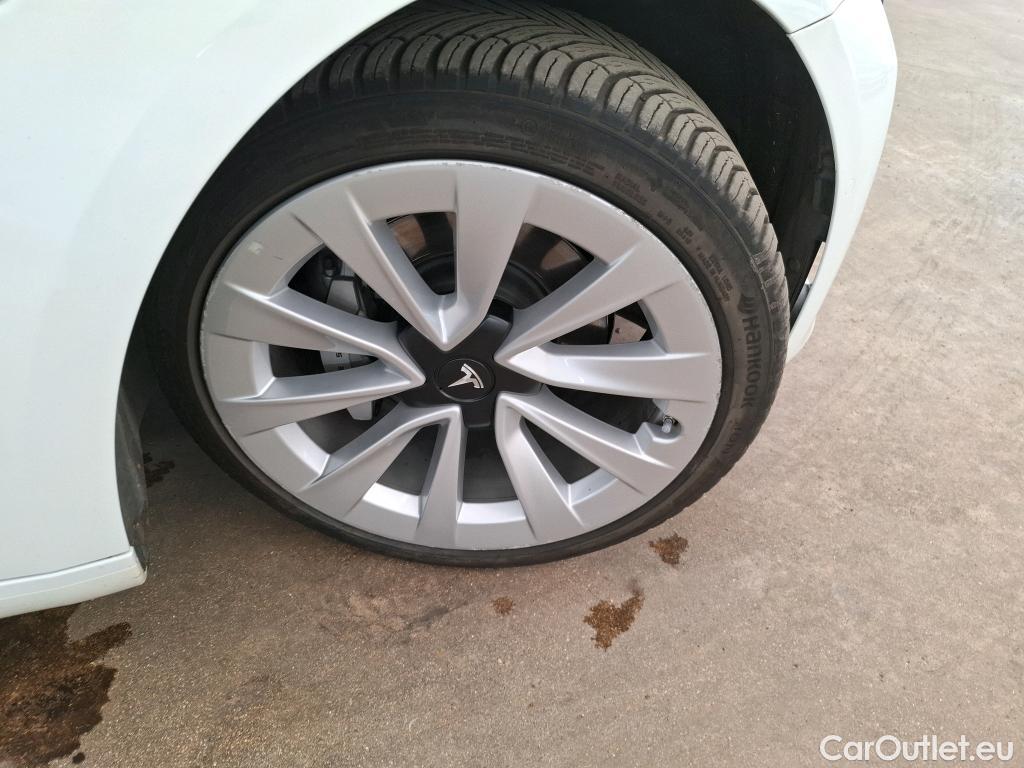  Tesla  Model 3 TESLA  / 2018 / 4P / Berline Autonomie Standard Plus RWD #29