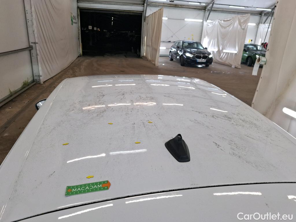  Renault  Clio RENAULT  / 2019 / 5P / Berline Business SCe 65 #1