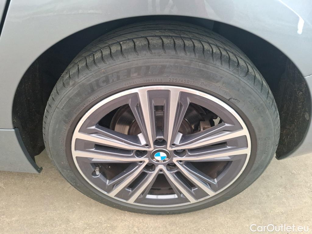  Bmw  Serie 1 BMW Série 1 / 2019 / 5P / Berline 116i DKG7 Business Design #23