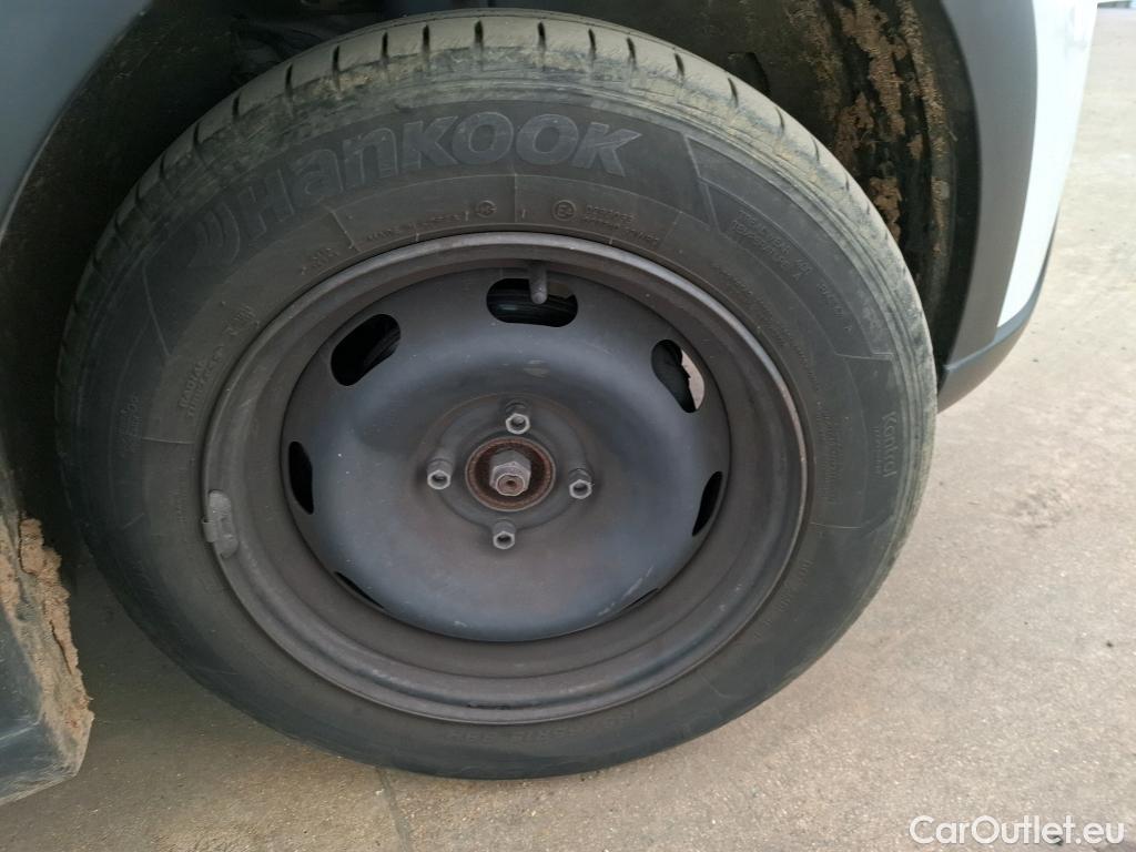  Citroen  C3  Feel 1.2 PureTech 80CV BVM5 E6d #9