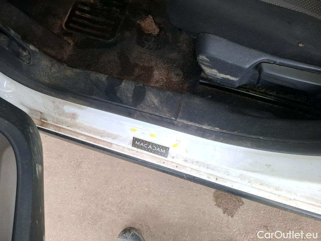  Citroen  C3  Société Feel 1.5 BlueHDI 100CV BVM6 E6dT #69