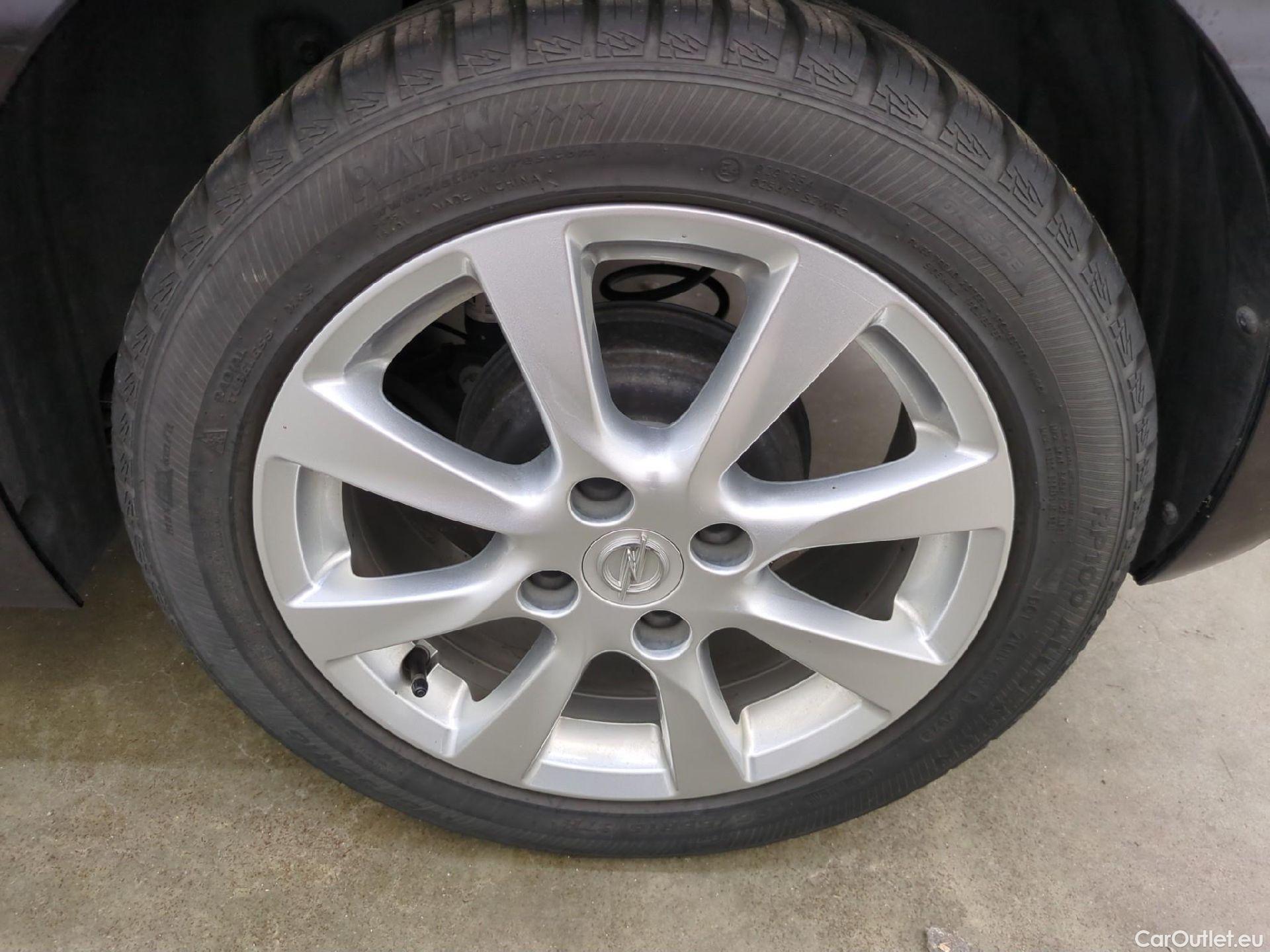  Opel  Corsa  F Edition 1.2 75CV BVM5 E6d #26