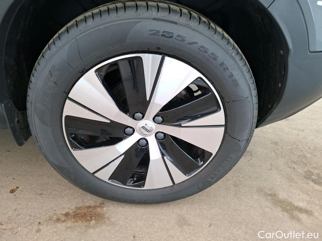 Volvo  XC 40 XC40 Momentum Plug-in Hybrid 2WD 1.5 #19