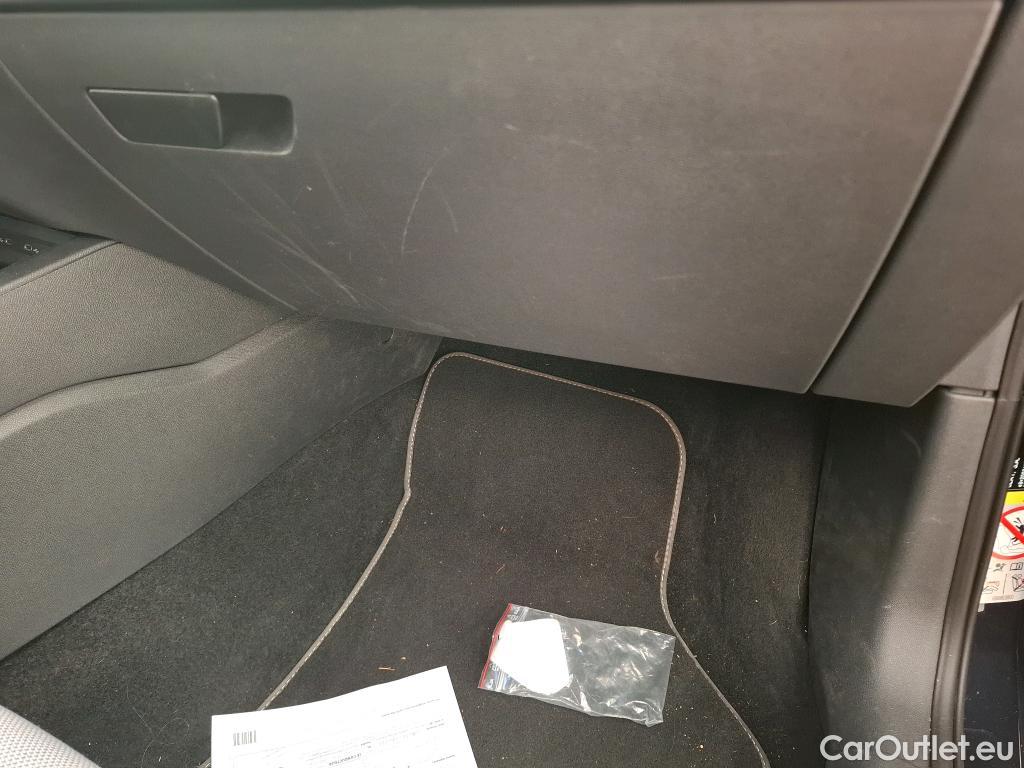  Seat  Leon  Style 1.0 TSI 110CV BVM6 E6d #7