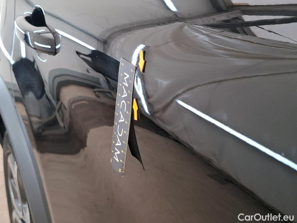  Renault  Captur RENAULT  / 2019 / 5P / SUV Intens E-TECH Plug-in 160 #57