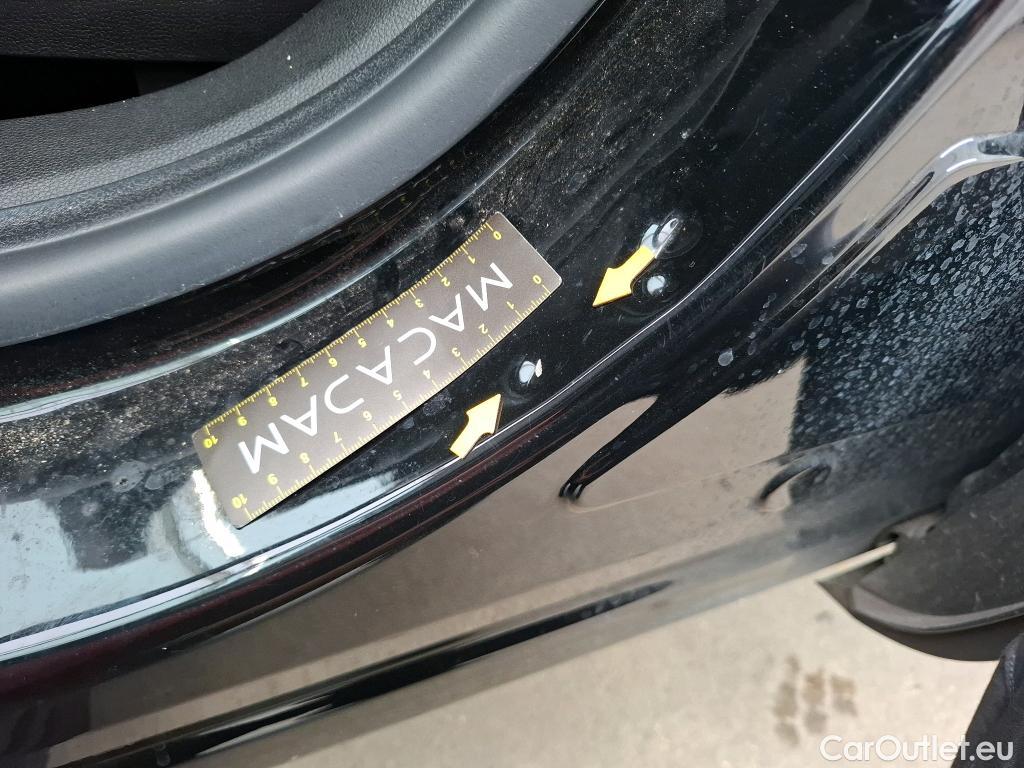  Renault  Captur RENAULT  / 2019 / 5P / SUV Intens E-TECH Plug-in 160 #14