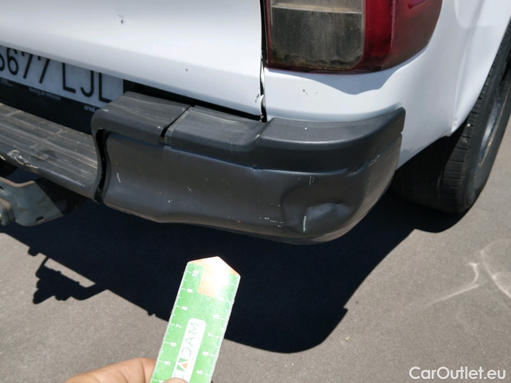  Toyota  Hilux TOYOTA  / 2016 / 2P / pickup 2.4 D-4D Cabina Extra GX #32