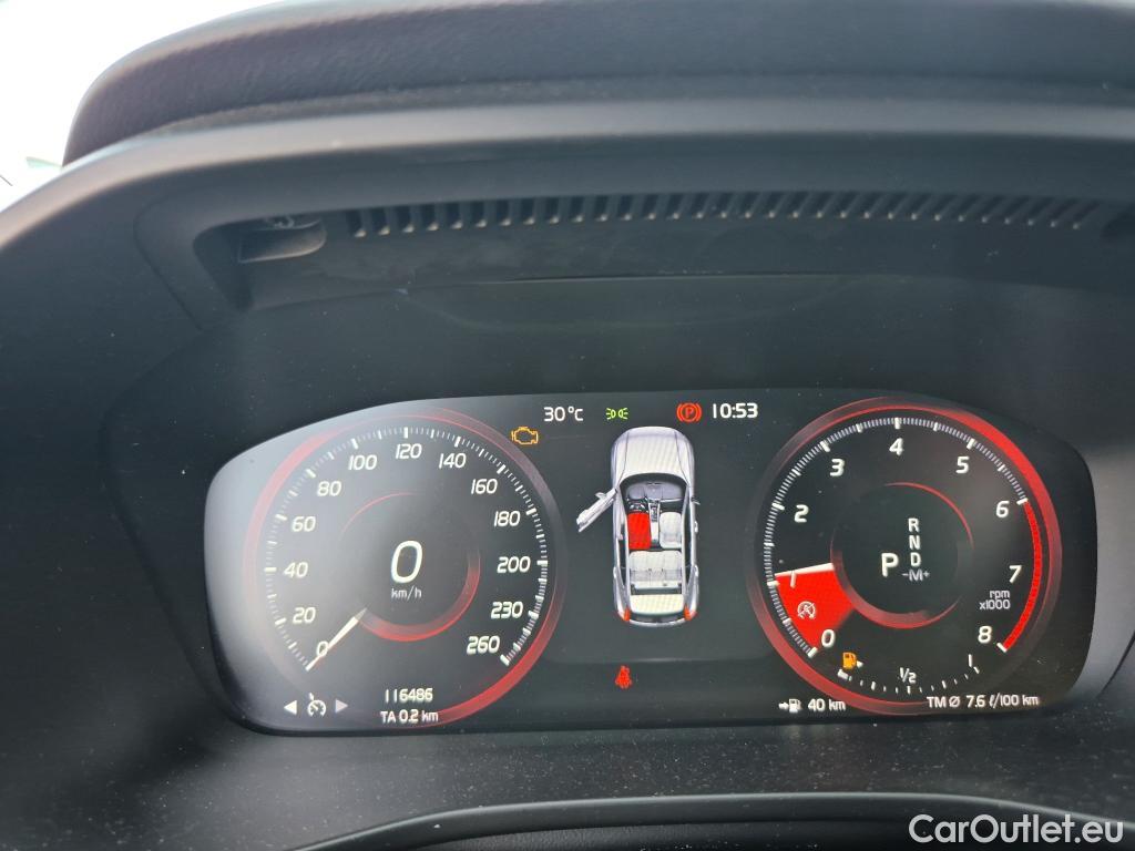  Volvo  XC 40 VOLVO XC40 / 2017 / 5P / todoterreno 1.5 T2 Momentum Core Auto #11