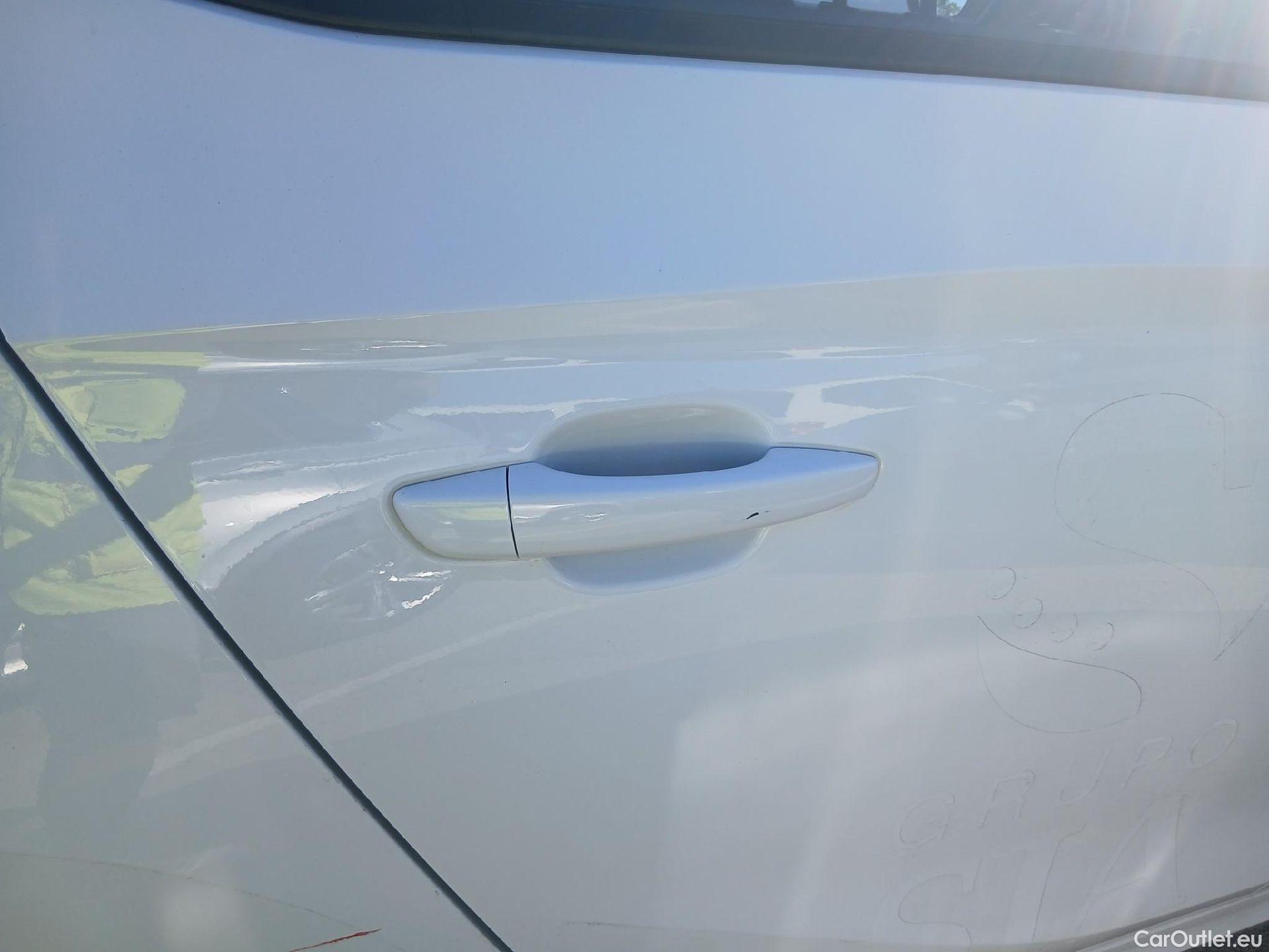  Opel  Corsa OPEL  / 2019 / 5P / berlina con portón 1.2T XHL 74kW (100CV) Edition (AC2) #23