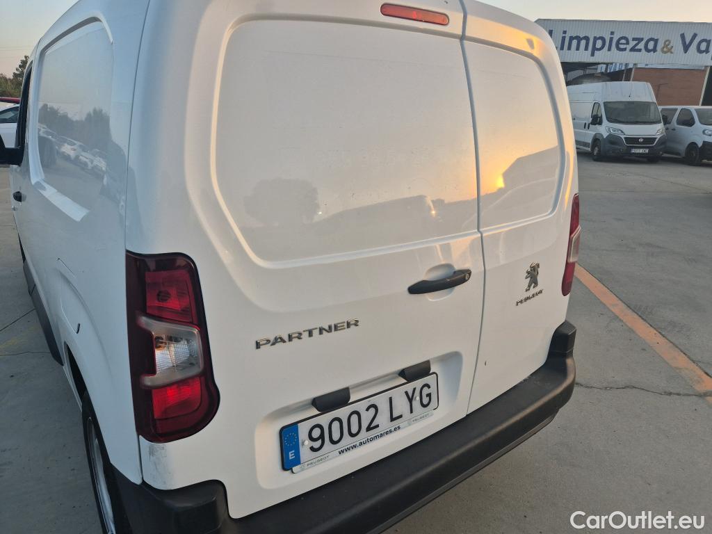  Peugeot  Partner PEUGEOT  / 2018 / 3P / furgón derivado de turismo Pro Standard 600kg BlueHDi 73kW #8
