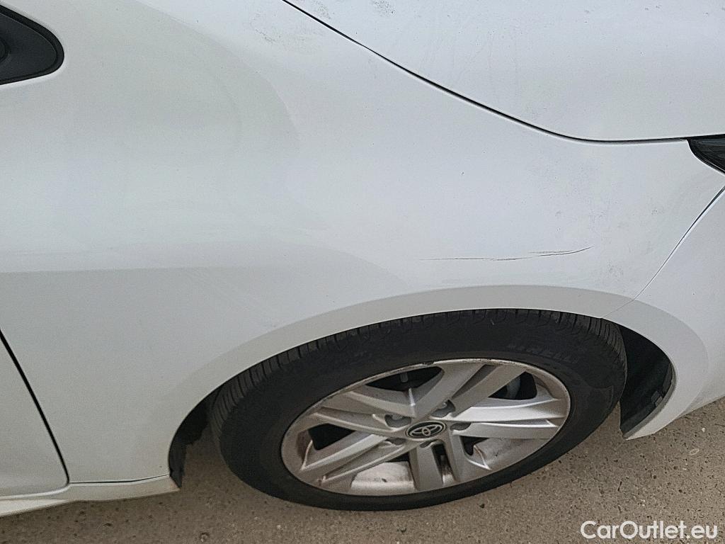  Toyota  Corolla TOYOTA  1.8 125H ACTIVE TECH E-CVT #15