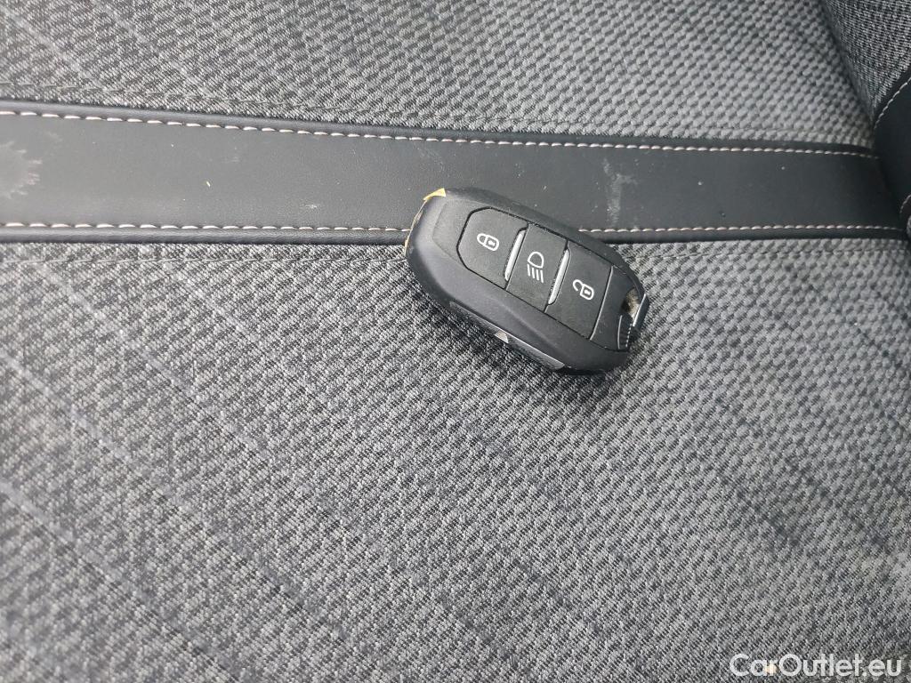  Peugeot  208  Allure 1.2 Puretech 100CV MT6 6E #2