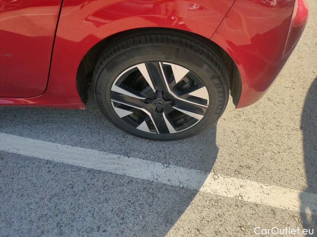  Peugeot  208  Allure 1.2 Puretech 100CV MT6 6E #11